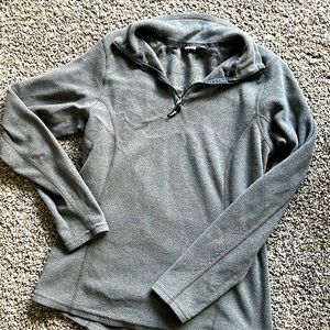 Fleece pullover